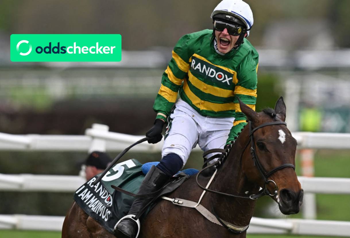 Who are the the favourites to win the Grand National today?