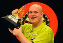 Michael van Gerwen 67% likely to win fifth Premier League title