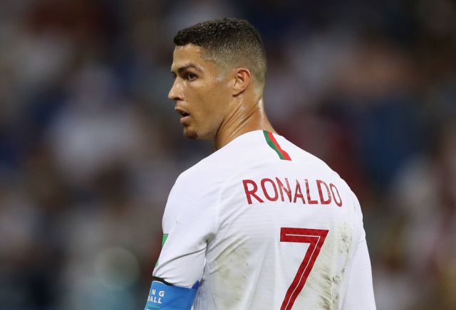 Cristiano Ronaldo cut from 40/1 to 2/1 to sign for new club