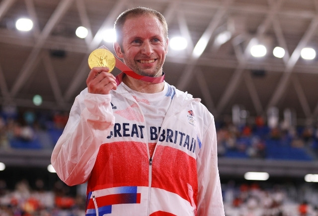 BBC SPOTY Odds: Jason Kenny cut from 66/1 to 2/1 after becoming Great Britain's most successful Olympian