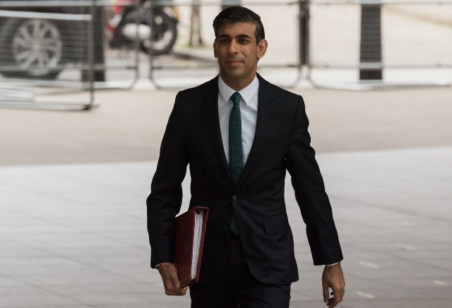 Next Prime Minister Odds: Sunak favourite as Truss steps down