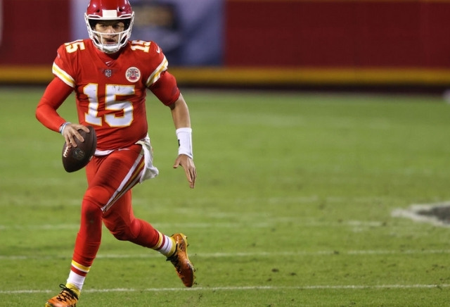 NFL Divisional Round: What are the odds? Where is the money going? When are they?