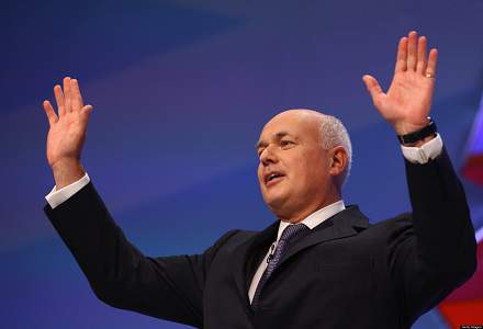 Duncan Smith turns to Eminem lyrics in Diane Abbott jibe
