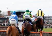 Sunday's Horse Racing Market Movers