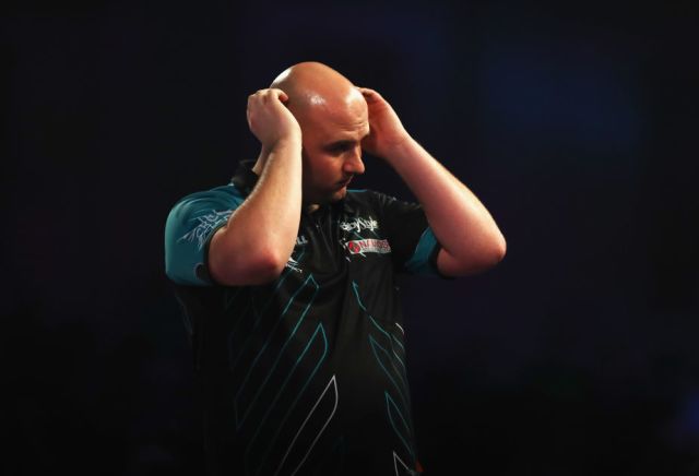 Rob Cross to beat Peter Wright - Banker or blowout?
