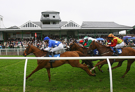 UK Horse Racing Tips: Catterick