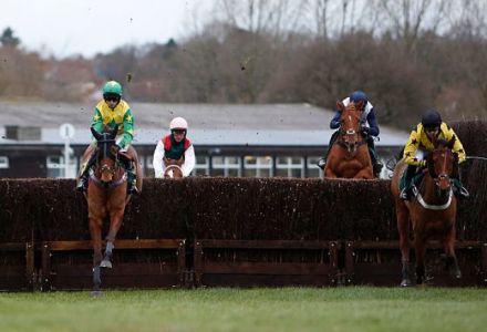 UK Horse Racing Tips: Fakenham