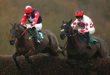 Monday Horse Racing Tips & Preview