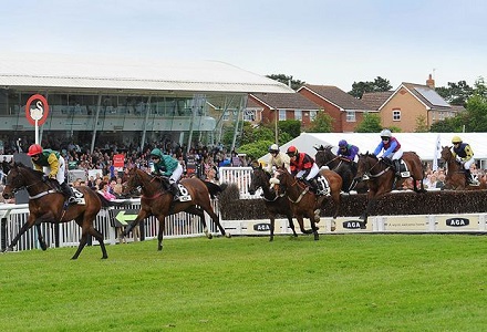 Sunday Racing Tips & Preview