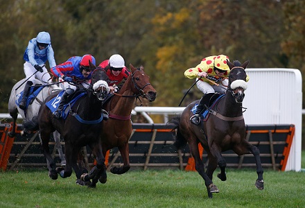 UK Horse Racing Tips: Taunton