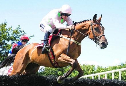 Thomas Hobson can play starring role at Warwick