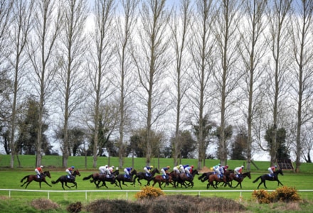 Andy Holding's Sunday Racing Tips