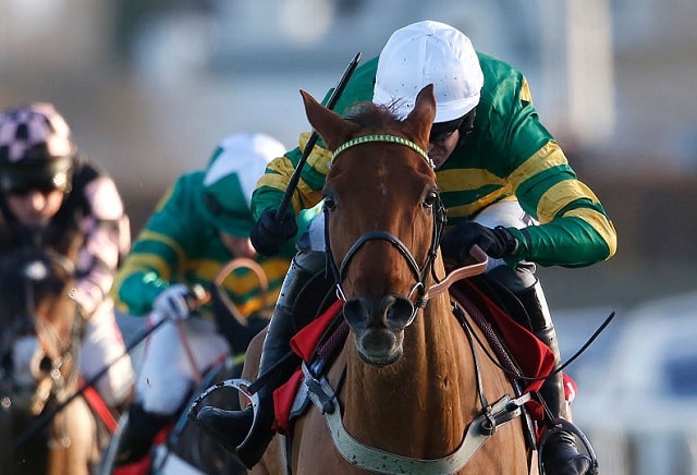 Yanworth makes slick start to life over fences